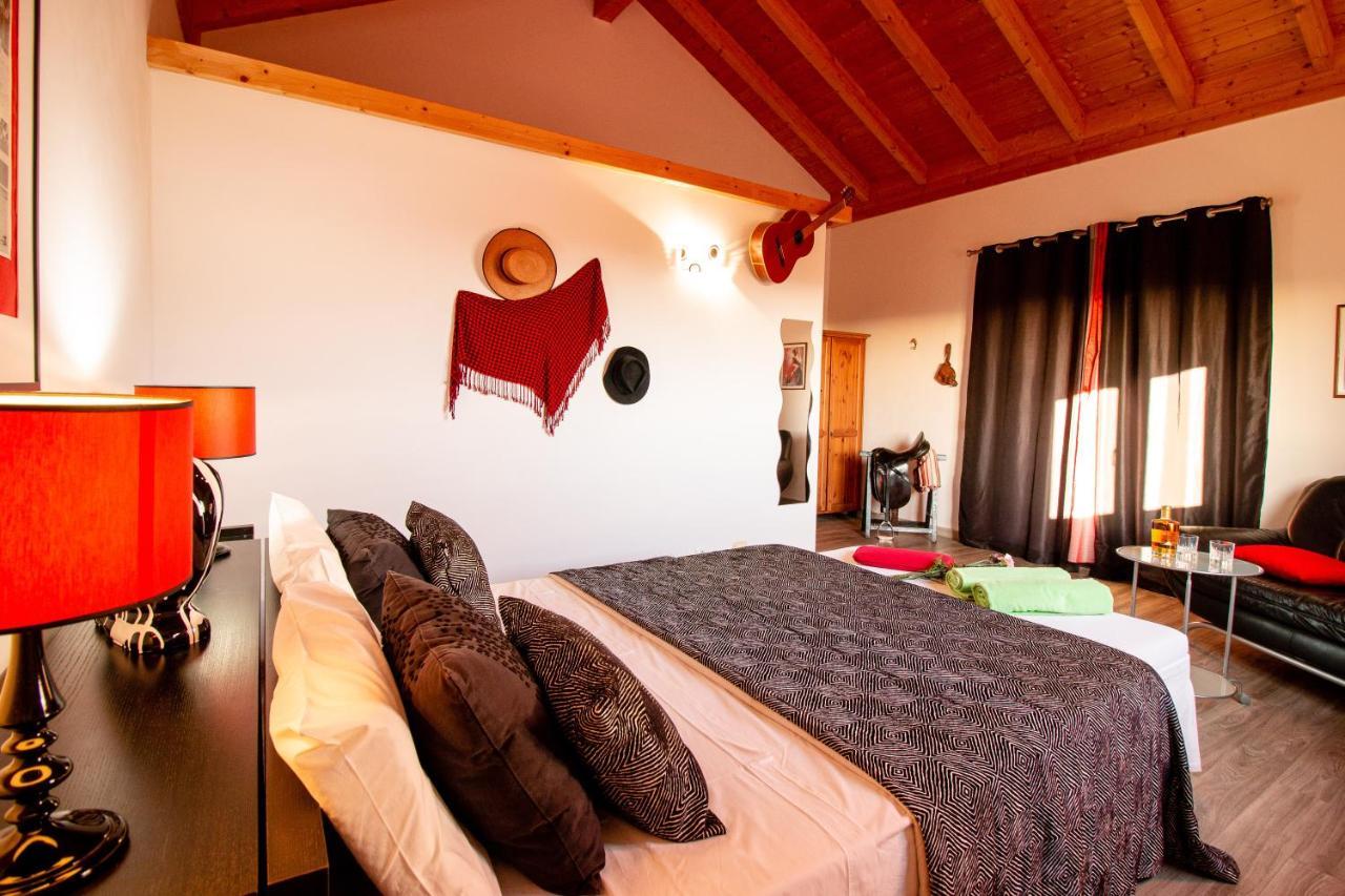 Chambres D'Hotes Naturistes (Adults Only) Monte da Charneca Bagian luar foto